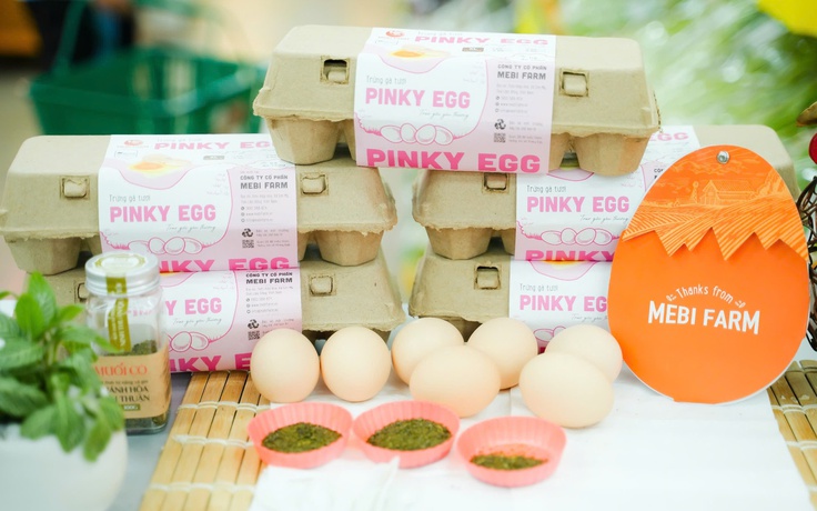 Trứng gà hồng xuất hiện tại Bách Hóa Xanh