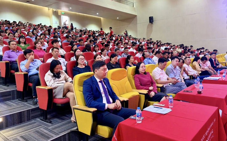 Giáo viên học cách xử lý khủng hoảng, hỗ trợ tâm lý cho học sinh