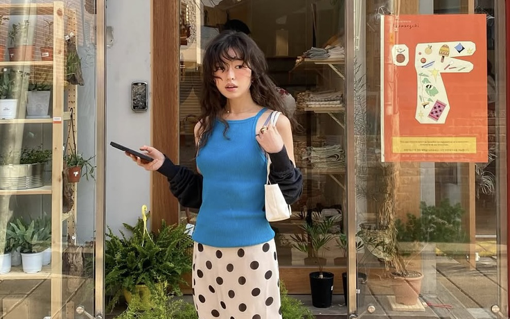 Bản giao hưởng dịu dàng của áo hai dây phối chân váy midi