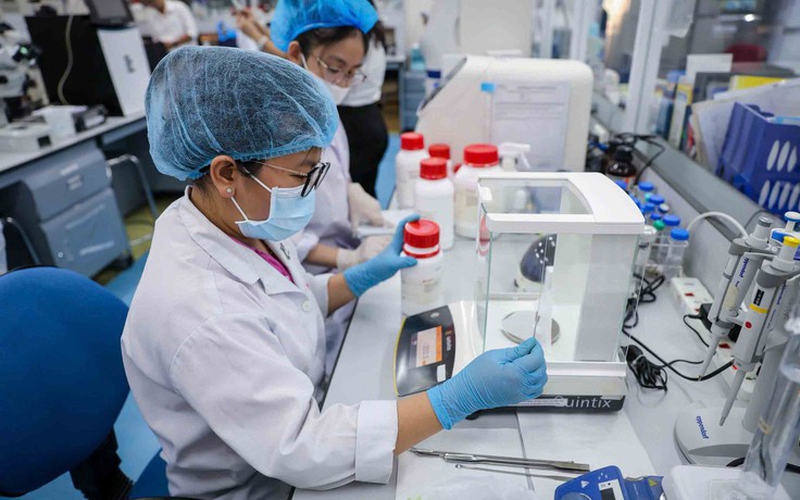 Tiến sĩ từ trường tư chuyển sang công: Đổi chiều trong tuyển dụng