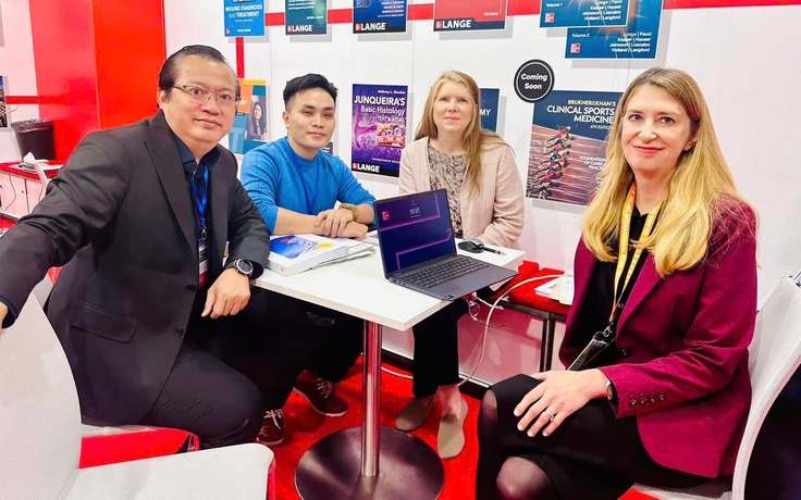 Ngành xuất bản được đặt đúng vị trí trang trọng