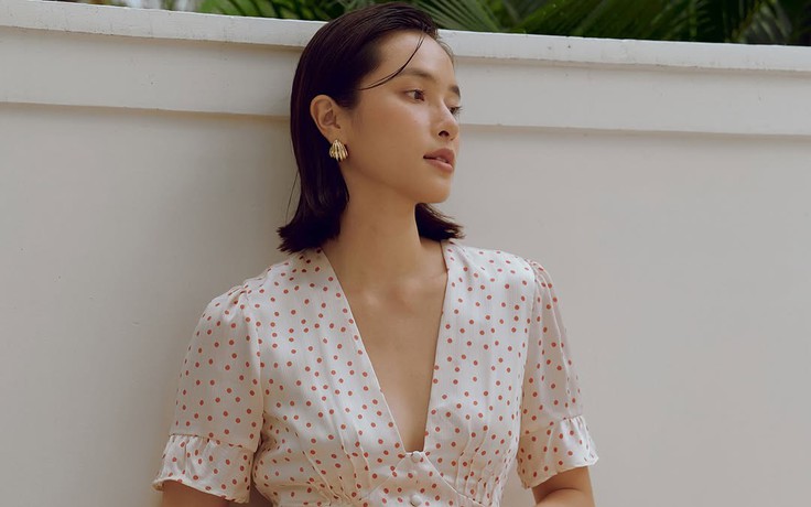 Váy chấm bi sang trọng, tinh tế mà vẫn lãng mạn