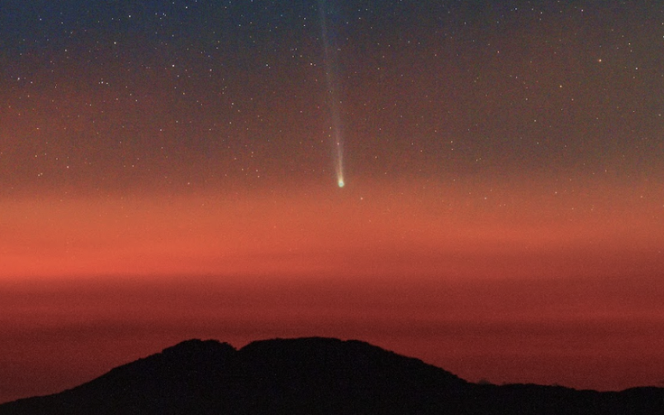 Khoảnh khắc sao chổi cực hiếm '170.000 năm có một' xuất hiện ở Côn Đảo