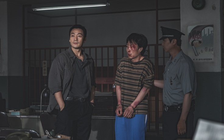 'Quái kiệt' Park Hae Soo tái xuất trong 'Bù nhìn bóng đêm'