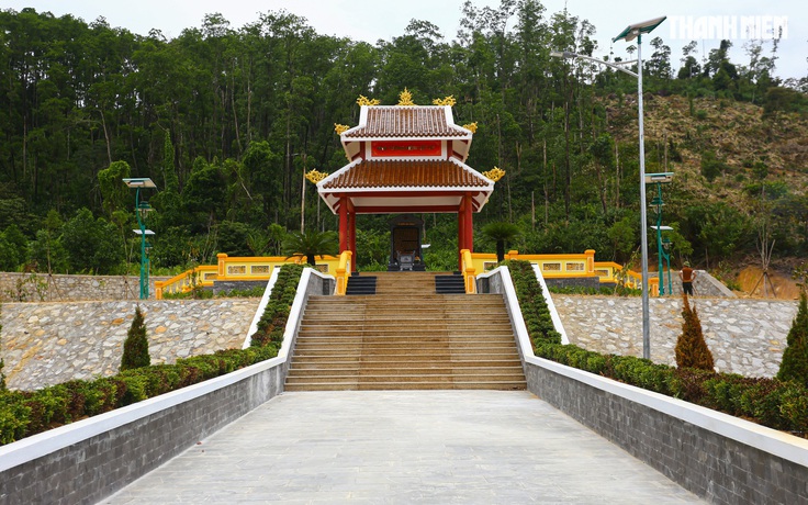 Nhà tưởng niệm 13 cán bộ hy sinh ở Rào Trăng trở thành di tích lịch sử