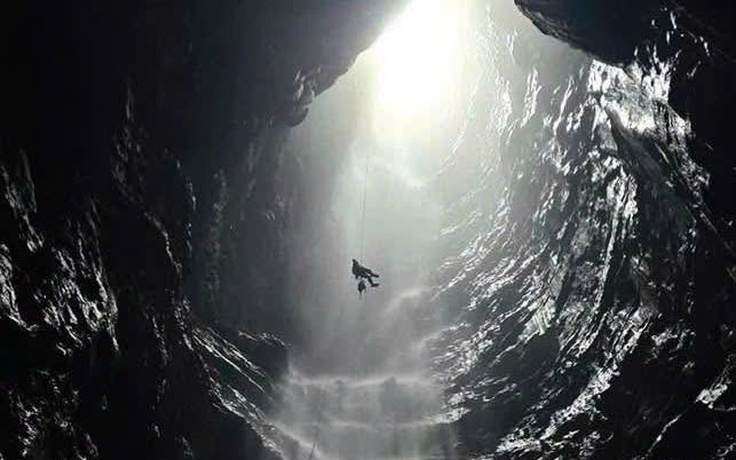 Phát hiện hang dài hơn 500 m trong rừng Phong Nha - Kẻ Bàng