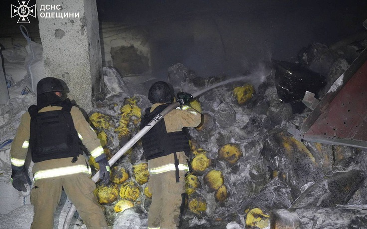 Chiến sự Ukraine ngày 1.519: Nga nói Ukraine thử vũ khí mới, Kyiv 'nhắc khéo' ông Trump