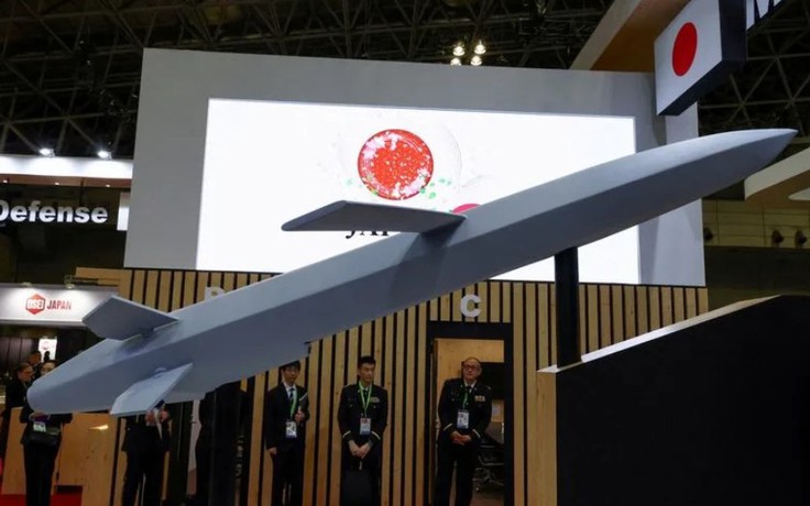 Nhật Bản cách xa thêm lời nguyền