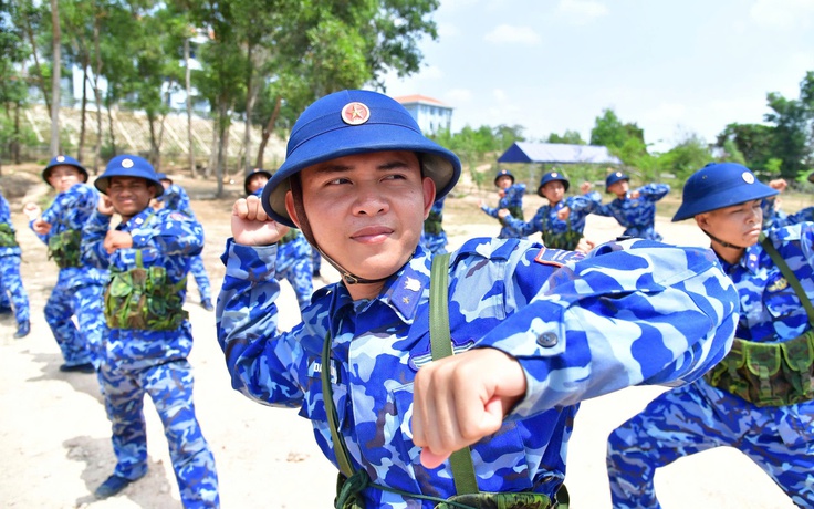Thao trường của những người lính trẻ Vùng 2 Hải quân