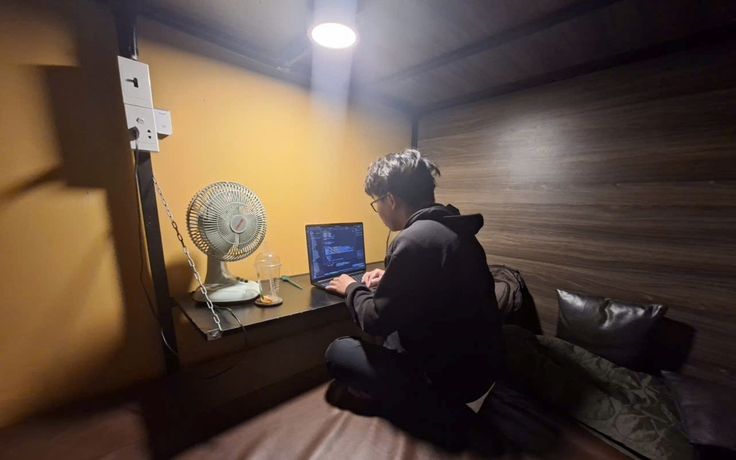 Thay vì vật vờ giảng đường, sinh viên chi 10.000 đồng 
thuê sleep box nghỉ trưa