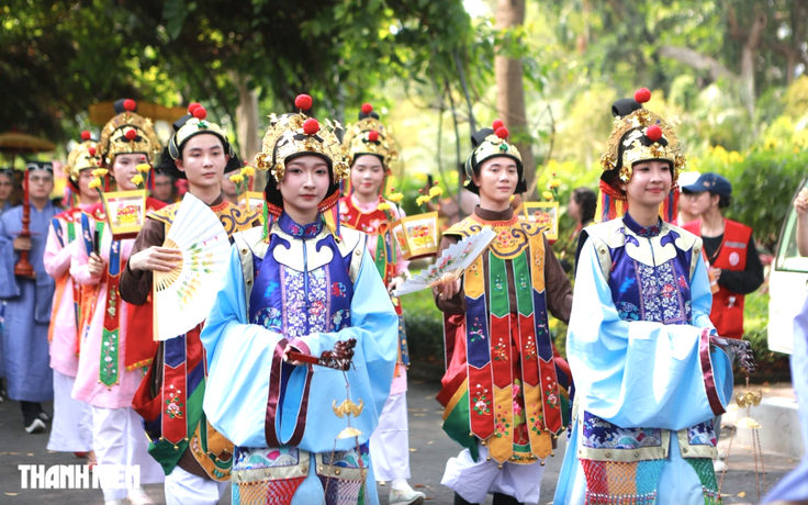 Ngày Giỗ tổ, nghĩ về lòng biết ơn trong kỷ nguyên AI