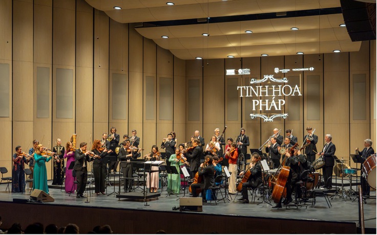 'Tinh hoa Pháp' tại Hà Nội: Trải nghiệm xứng tầm các nhà hát hàng đầu thế giới.