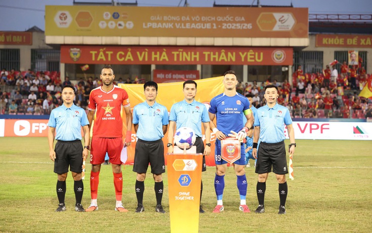 CLB Công an TP.HCM thắng nghẹt thở Hà Tĩnh, HLV Lê Huỳnh Đức bớt sầu lo