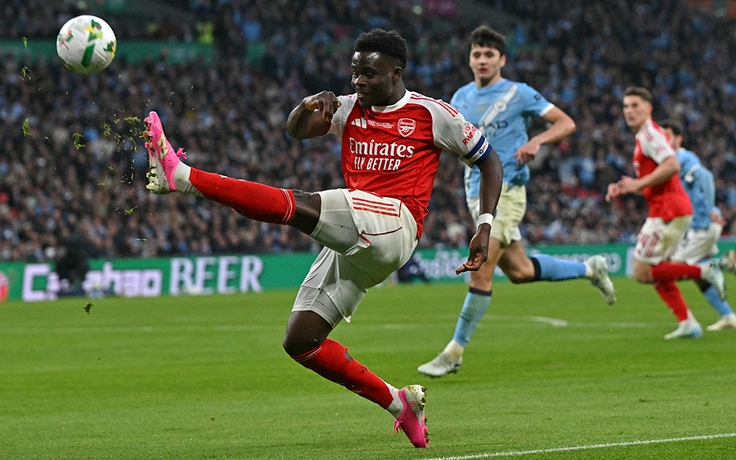 Arsenal: Được tất cả hoặc không có gì