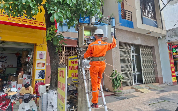 PC Quảng Ngãi đảm bảo cấp điện an toàn dịp lễ lớn