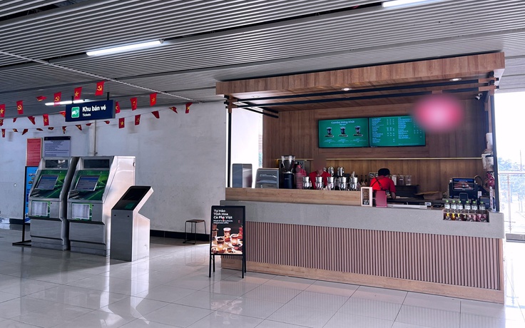 Thí điểm bán cà phê ở nhà ga metro Hà Nội