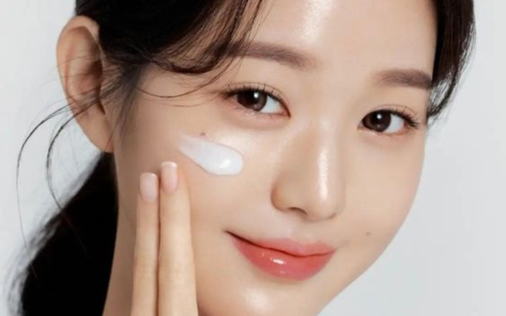 Giữa muôn vàn loại dưỡng ẩm, đâu là ‘texture chân ái’ dành cho da dầu mụn