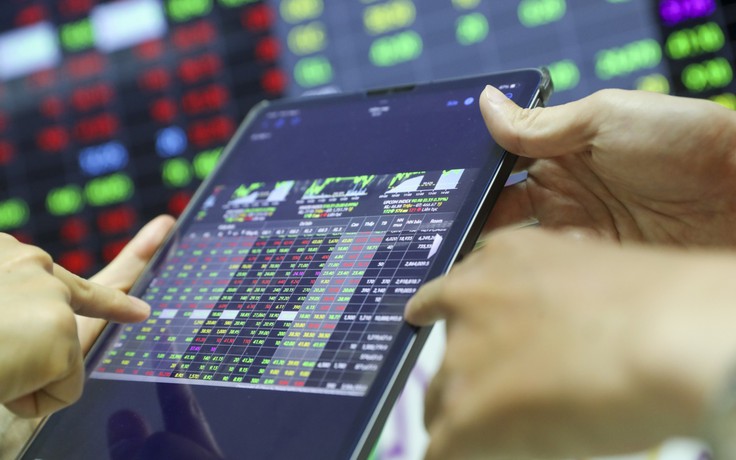 Nhà đầu tư mua bán chứng khoán cần lưu ý gì?