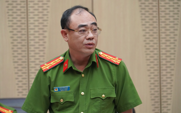 Bộ Công an nói về những nghiên cứu trước khi bán pháo hoa nổ ra thị trường