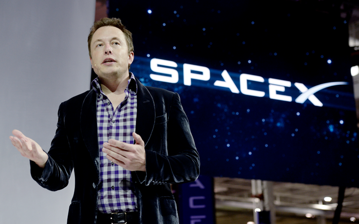 Không ai có thể sa thải Elon Musk tại SpaceX ngoài chính ông