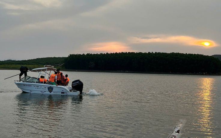 Hai vụ đuối nước liên tiếp ở Quảng Ngãi: 1 người tử vong, 1 người mất tích