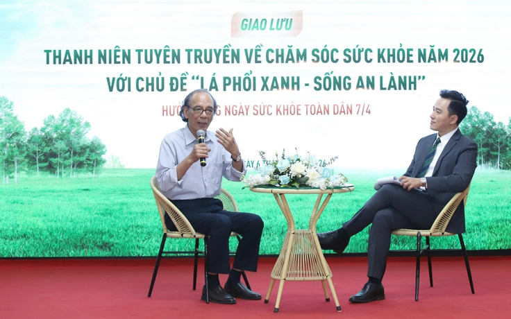 Cảnh báo những thói quen 'bào mòn' lá phổi người trẻ