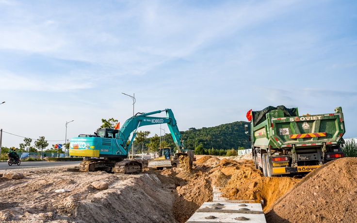 Loạt dự án trọng điểm lo đội vốn hơn 42.000 tỉ vì giá xăng dầu