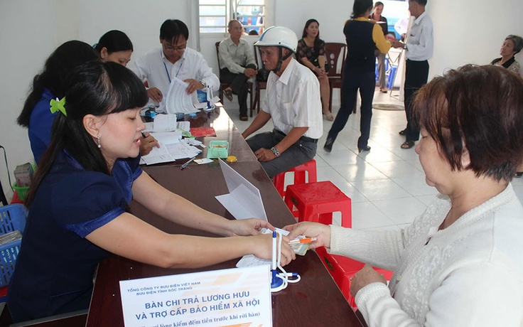 Lo ngại lương hưu thấp khi chỉ đóng BHXH 15 năm