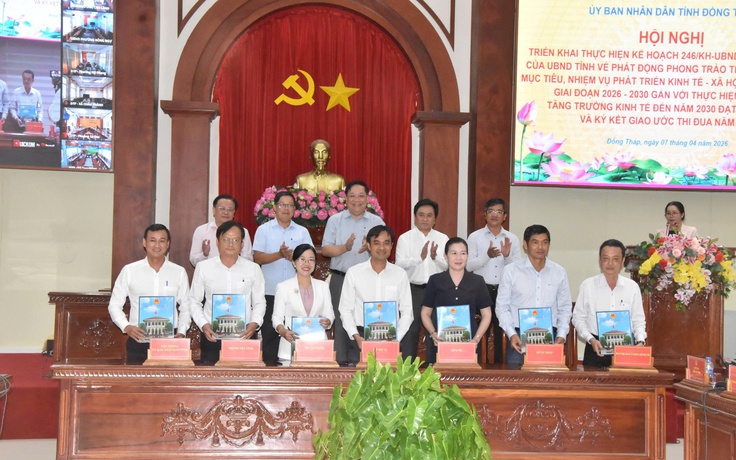 Đồng Tháp phát động thi đua, quyết tâm tăng trưởng 2 con số