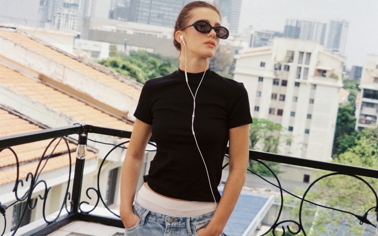 Quần jeans ống rộng quá quyến rũ với phần cạp thấp