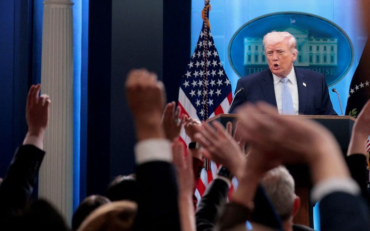 Hạ viện Mỹ tiếp nhận kiến nghị luận tội Tổng thống Trump