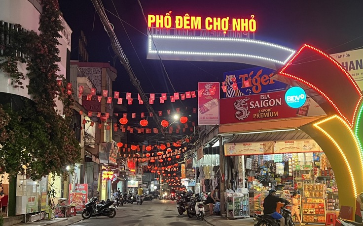 Phố đêm Chợ Nhỏ ở Pleiku sớm rơi vào cảnh đìu hiu