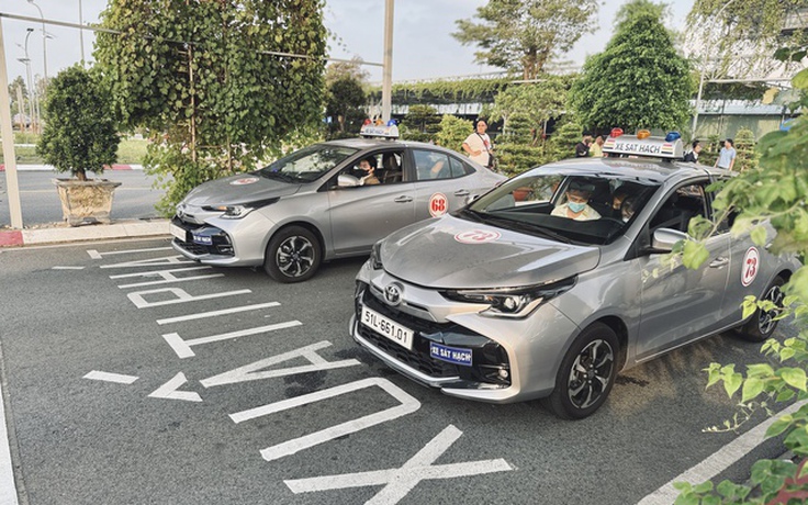 Từ 1.7, thi bằng lái ô tô được dùng xe điện, xác thực nhận diện khuôn mặt