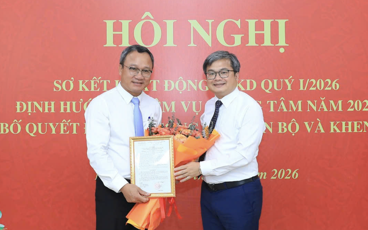 Ông Khuất Việt Hùng thôi làm Chủ tịch Hanoi Metro