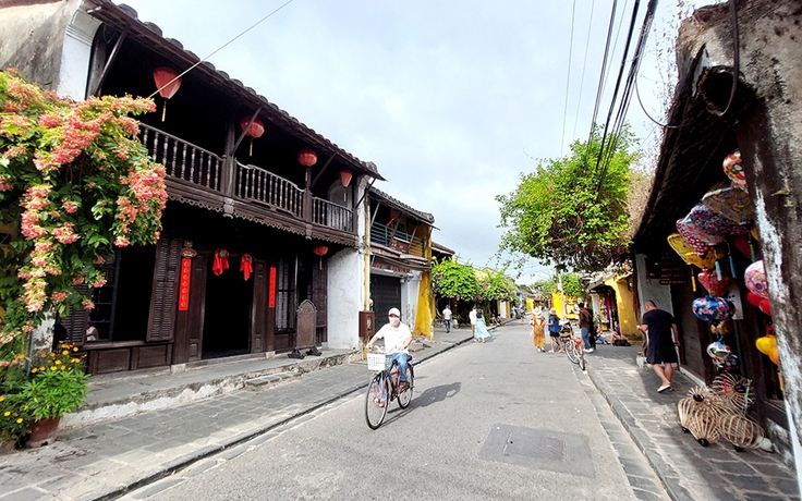 Phố cổ Hội An và vùng lân cận cần 'chiếc áo mới'