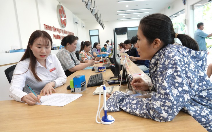 TP.HCM giữ lại 1.000 người hoạt động không chuyên trách tuyển làm công chức