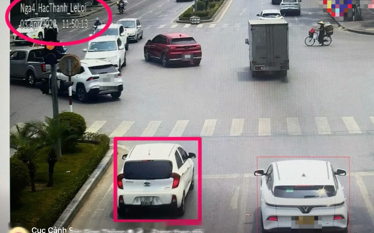 Cục CSGT lý giải lỗi vượt đèn vàng, quay đầu trên vạch đi bộ bị phạt nặng