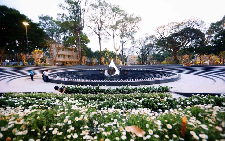 Không 'nén' cao ốc vào trung tâm TP.HCM