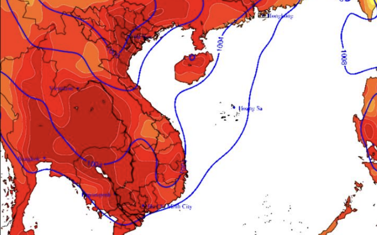 Dự báo thời tiết nắng nóng: Miền Trung có 'tâm nóng' gần 40 độ C