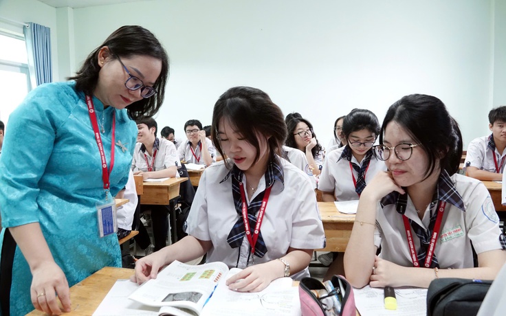 Để giáo dục Việt Nam cân bằng STEM và khoa học xã hội
