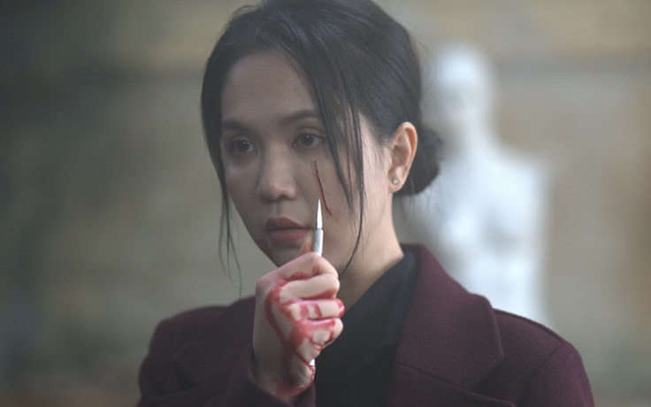 Vì sao phim có Ngọc Trinh đóng chính 'lép vế' ở phòng vé?