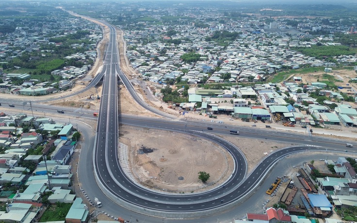Thông xe toàn tuyến cao tốc Biên Hòa - Vũng Tàu