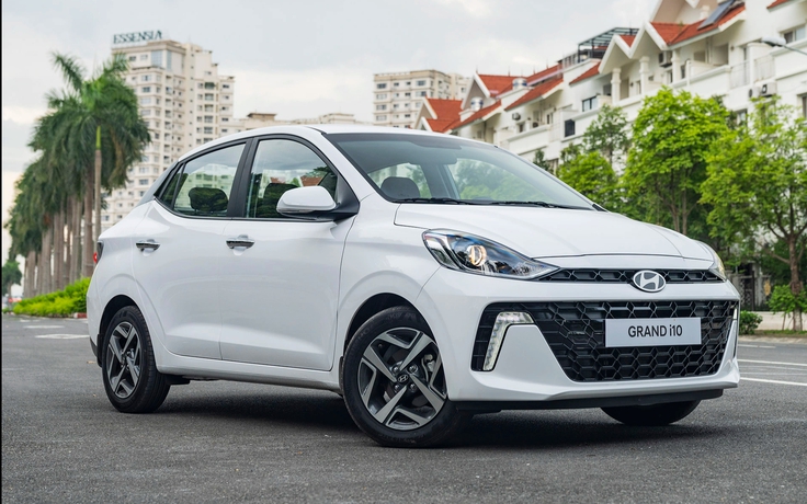 Ô tô máy xăng giá rẻ nhất Việt Nam: Grand i10 độc diễn, Wigo chạm đáy