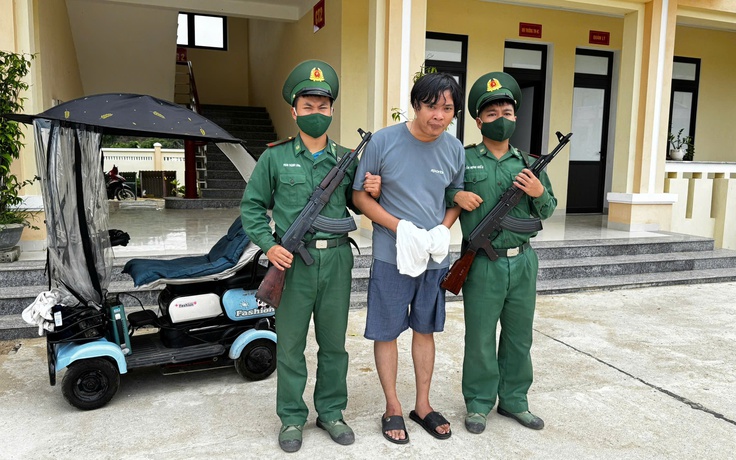 Bắt người đàn ông vừa mãn hạn tù lại tiếp tục làm tiền giả