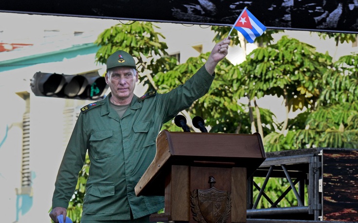 Chủ tịch Cuba khẳng định quyền tự vệ của đất nước