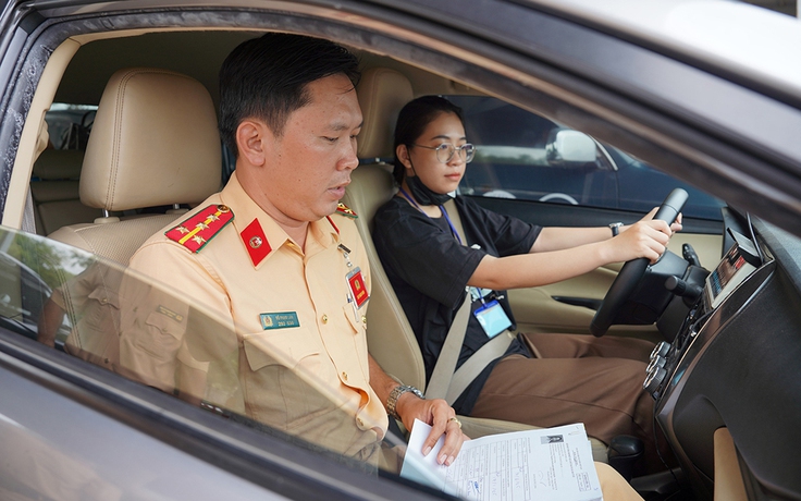 Thi sát hạch lái xe, vì sao nhiều người rớt sa hình, đường trường?