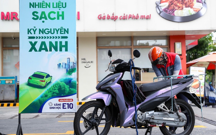 Sẽ bán đại trà xăng sinh học E10 từ ngày 15.5