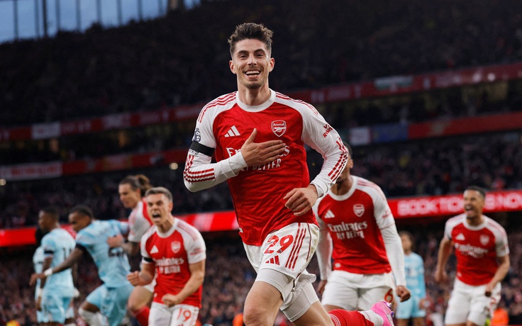Nếu vô địch Champions League, Arsenal sẽ có mùa giải vĩ đại nhất lịch sử