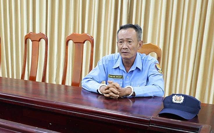 Mặc đồ bảo vệ, nửa đêm đột nhập bệnh viện trộm cắp tài sản