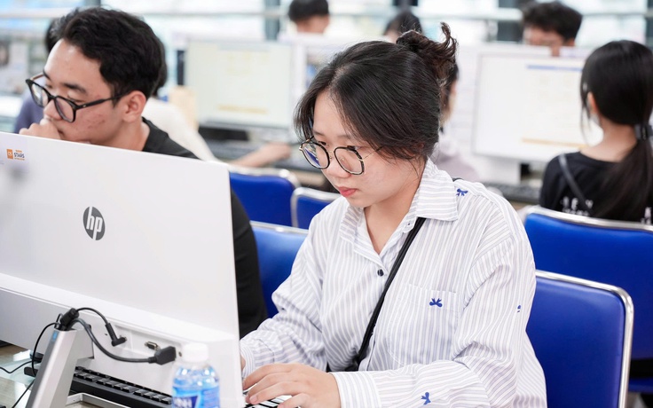 Từ vụ thi hộ bị xử lý: Kỳ thi VSTEP là gì mà nhiều sinh viên lo?